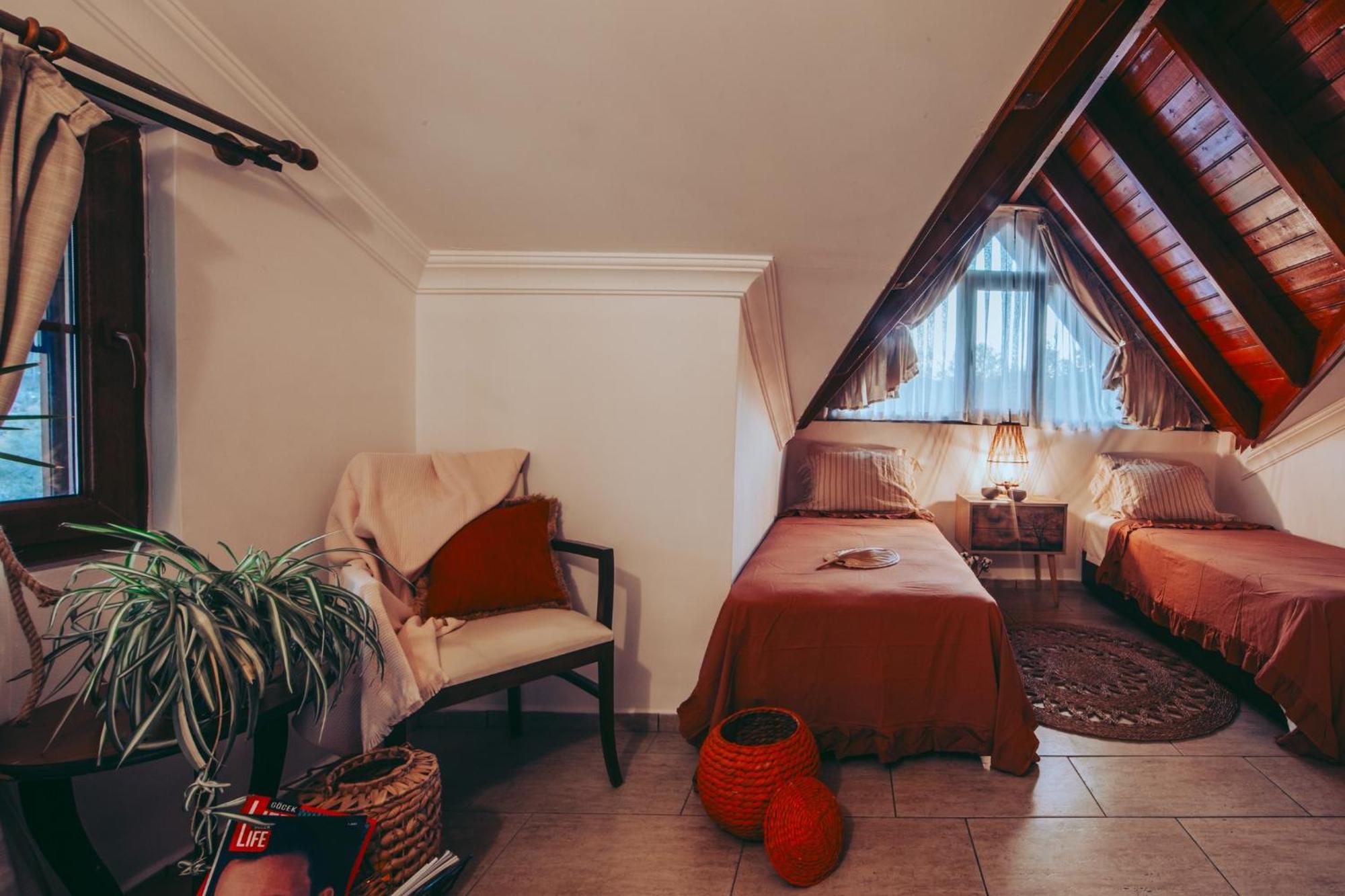 Mesken Inn Hotel Гьоджек Екстер'єр фото